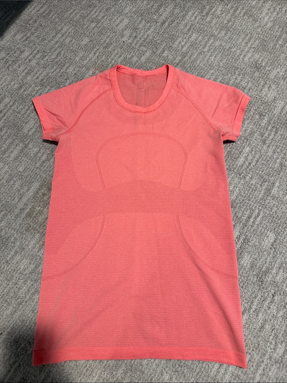 Lululemon swiftly top EUC